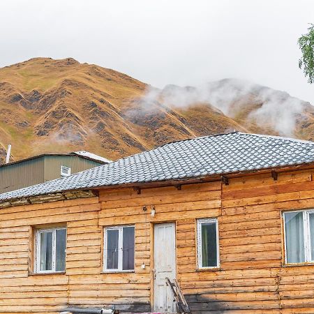 Baia Hotel Ushguli Exterior photo